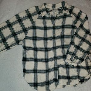 Old Navy Womens Medium B&W Flannel